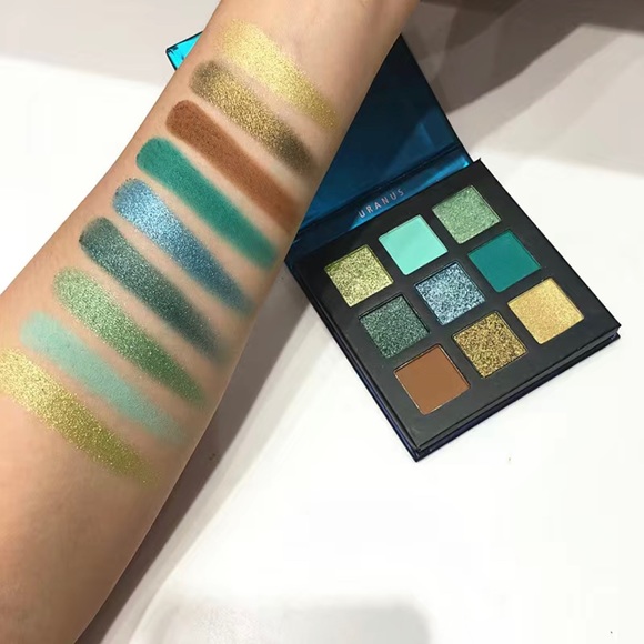 Other - Eyeshadow Palette